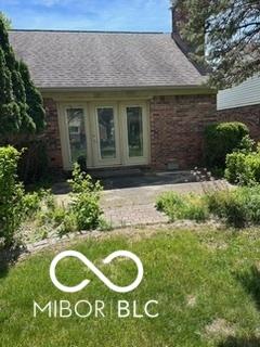 1076 W Southport Road Indianapolis IN 46217