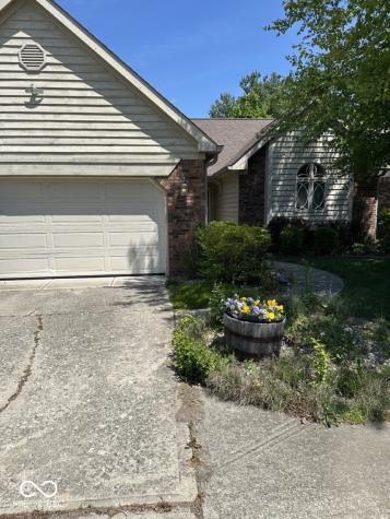 1076 W Southport Road Indianapolis IN 46217