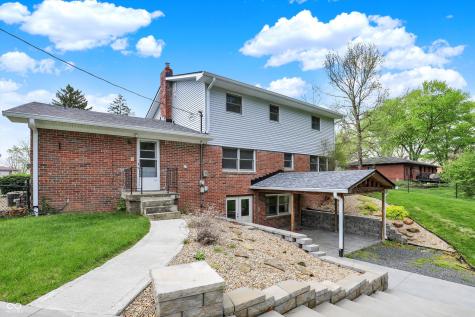 5293 Green Hills Drive Brownsburg IN 46112