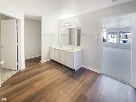 2264 Edgewater Circle Plainfield IN 46168