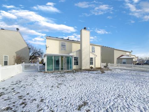 2264 Edgewater Circle Plainfield IN 46168