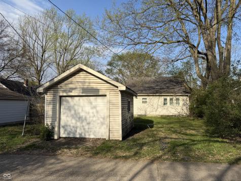 529 N Chester Avenue Indianapolis IN 46201