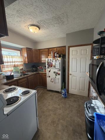 529 N Chester Avenue Indianapolis IN 46201