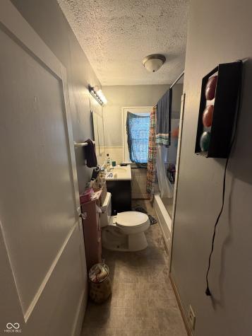 529 N Chester Avenue Indianapolis IN 46201