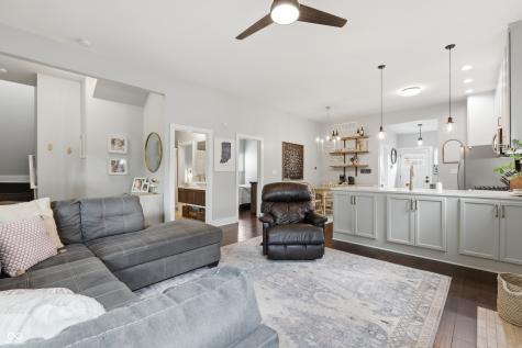915 E Pleasant Run Parkway South Drive Indianapolis IN 46203