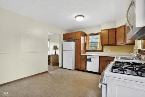 450 S High School Road Indianapolis IN 46241