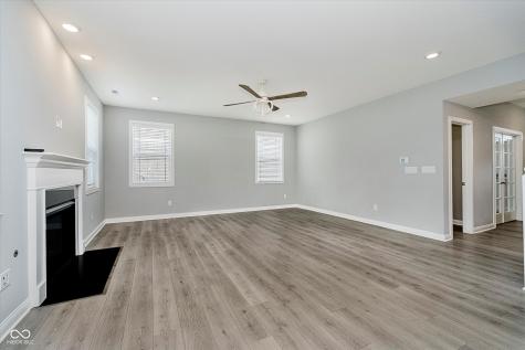 6032 Dugan Drive Whitestown IN 46075