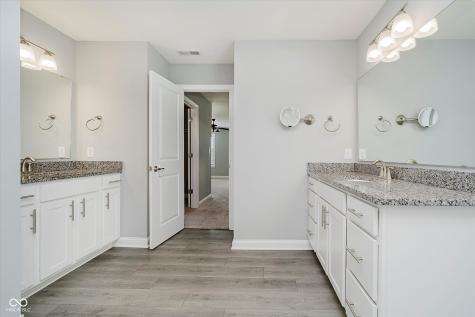 6032 Dugan Drive Whitestown IN 46075