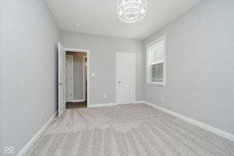 6032 Dugan Drive Whitestown IN 46075