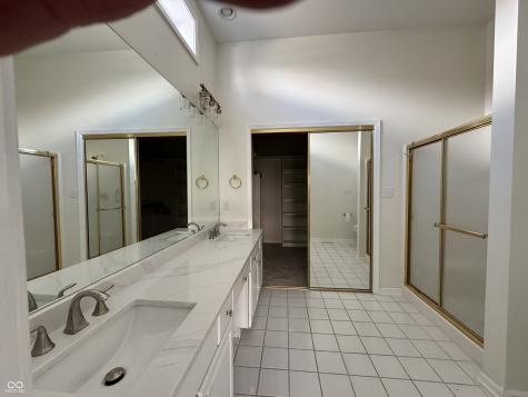 1634 Foxmere Way Greenwood IN 46142