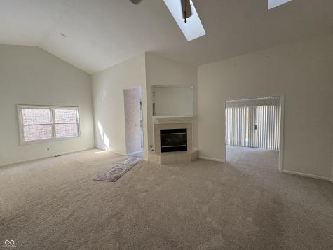 1634 Foxmere Way Greenwood IN 46142