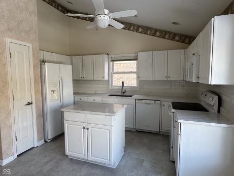 1634 Foxmere Way Greenwood IN 46142