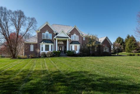 2560 E Nottingham Court Bloomington IN 47401