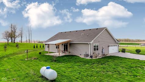 11647 N Us Highway 231 Roachdale IN 46172