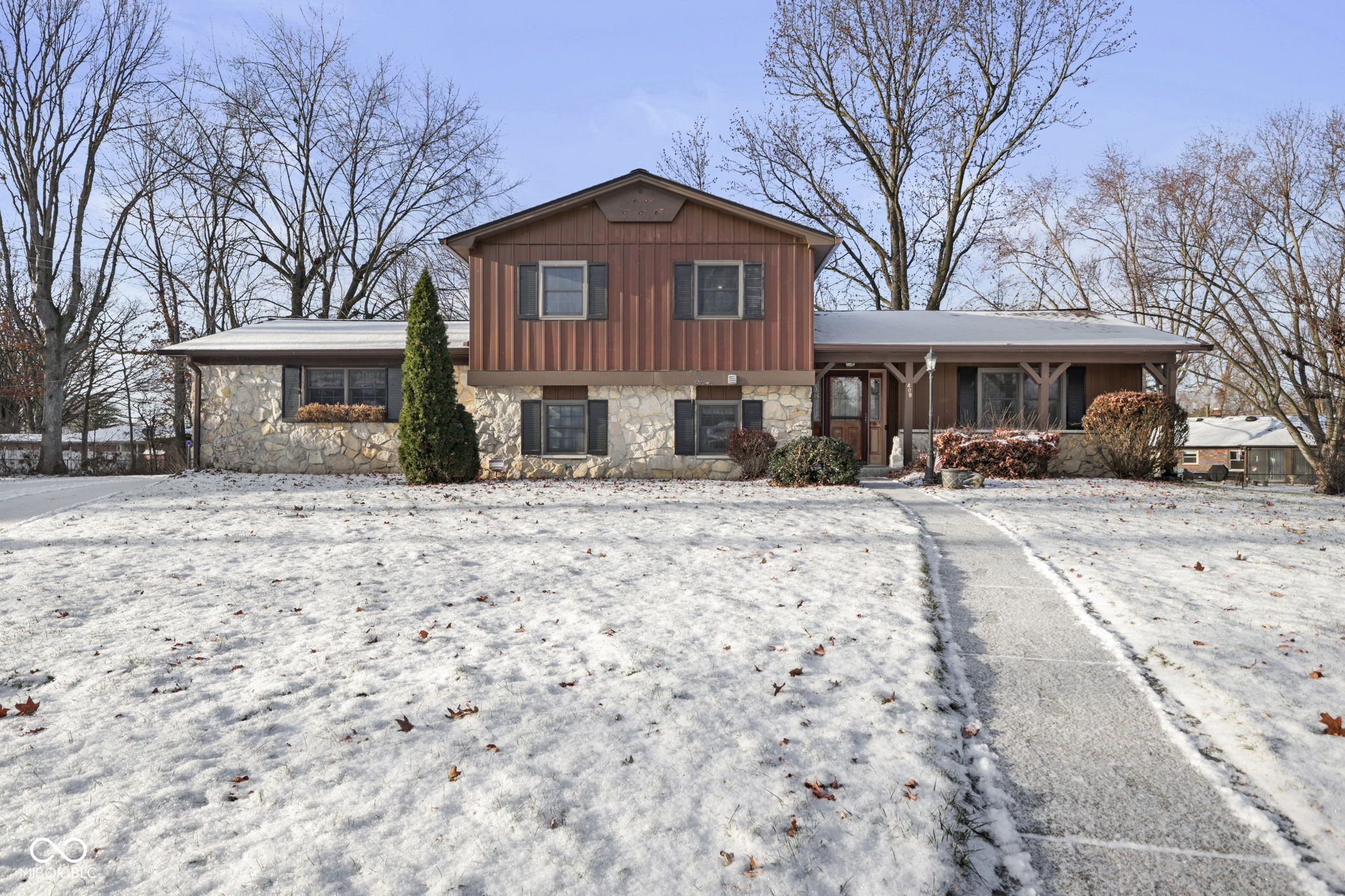 408 Appleton Court Indianapolis IN 46234