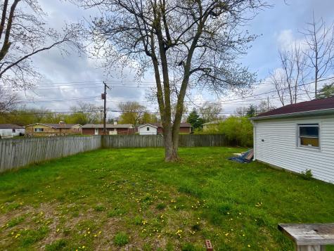 3338 Falcon Drive Indianapolis IN 46222