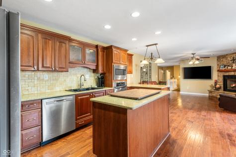 6370 W State Road 46 Columbus IN 47201