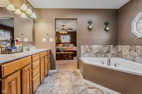 6370 W State Road 46 Columbus IN 47201