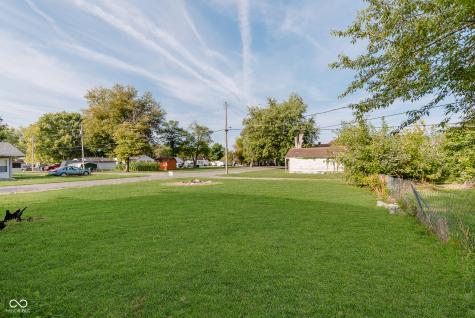 2104 W 16th Street Anderson IN 46016