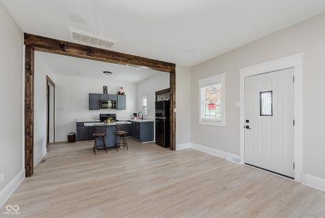 2104 W 16th Street Anderson IN 46016