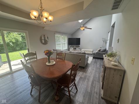 2332 Broadmoor Lane Columbus IN 47203
