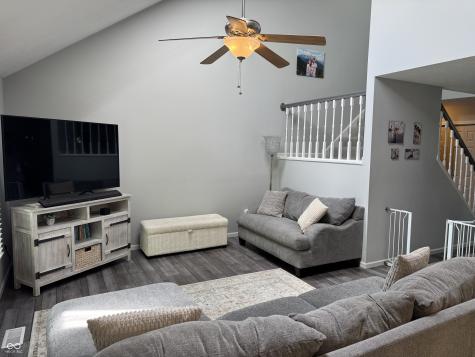 2332 Broadmoor Lane Columbus IN 47203