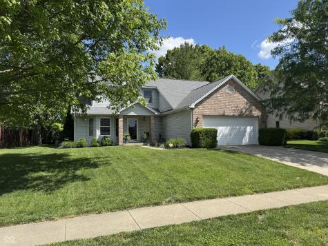 2332 Broadmoor Lane Columbus IN 47203