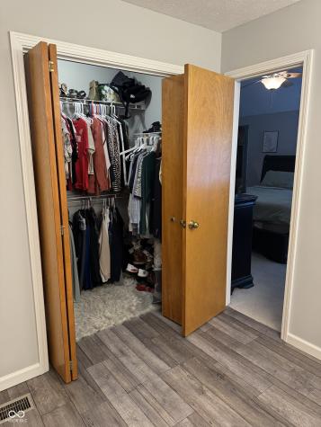 2332 Broadmoor Lane Columbus IN 47203