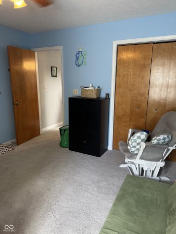 2332 Broadmoor Lane Columbus IN 47203