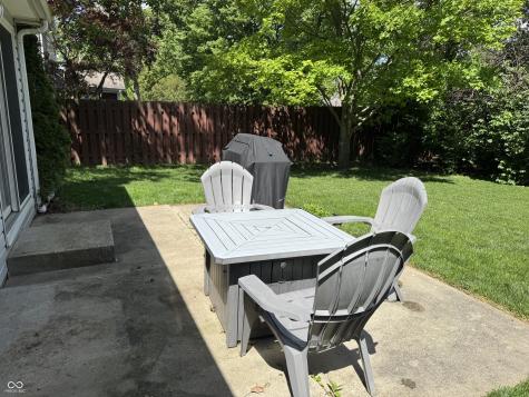 2332 Broadmoor Lane Columbus IN 47203