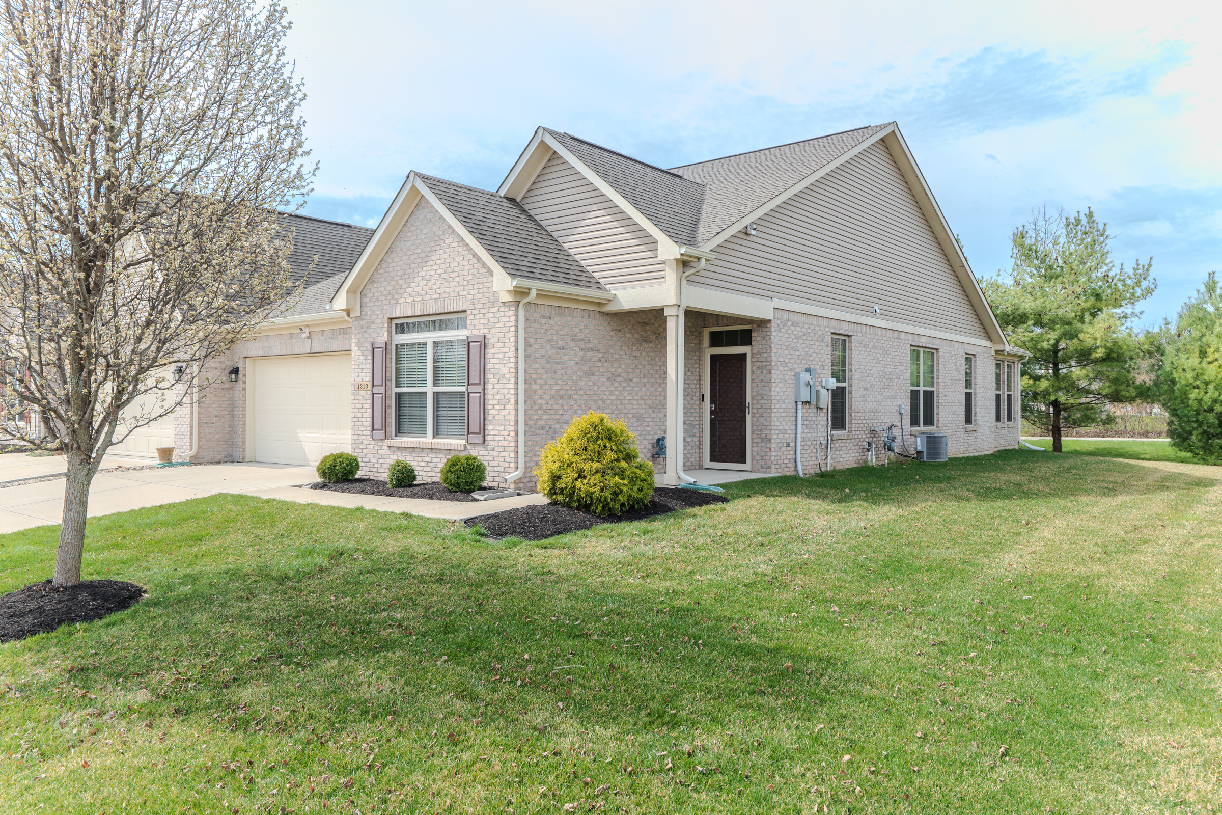 1310 Stoney Pointe Way Avon IN 46123