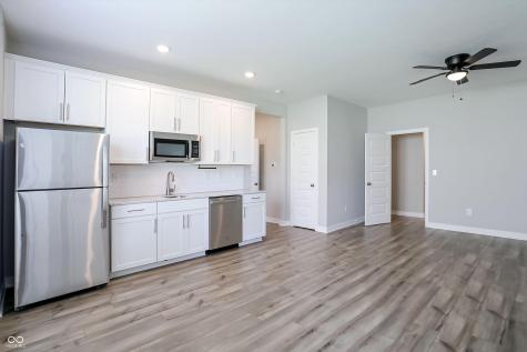 2391 S Stonehill Way New Palestine IN 46163