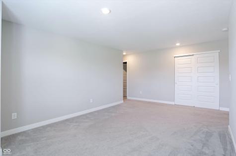 2391 S Stonehill Way New Palestine IN 46163