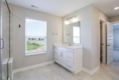 2391 S Stonehill Way New Palestine IN 46163