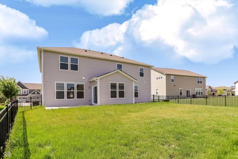 2391 S Stonehill Way New Palestine IN 46163