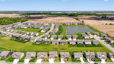 2391 S Stonehill Way New Palestine IN 46163