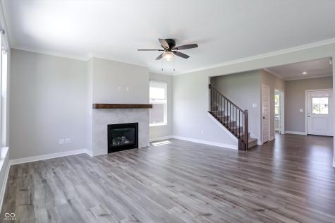 2391 S Stonehill Way New Palestine IN 46163
