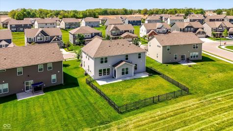2391 S Stonehill Way New Palestine IN 46163