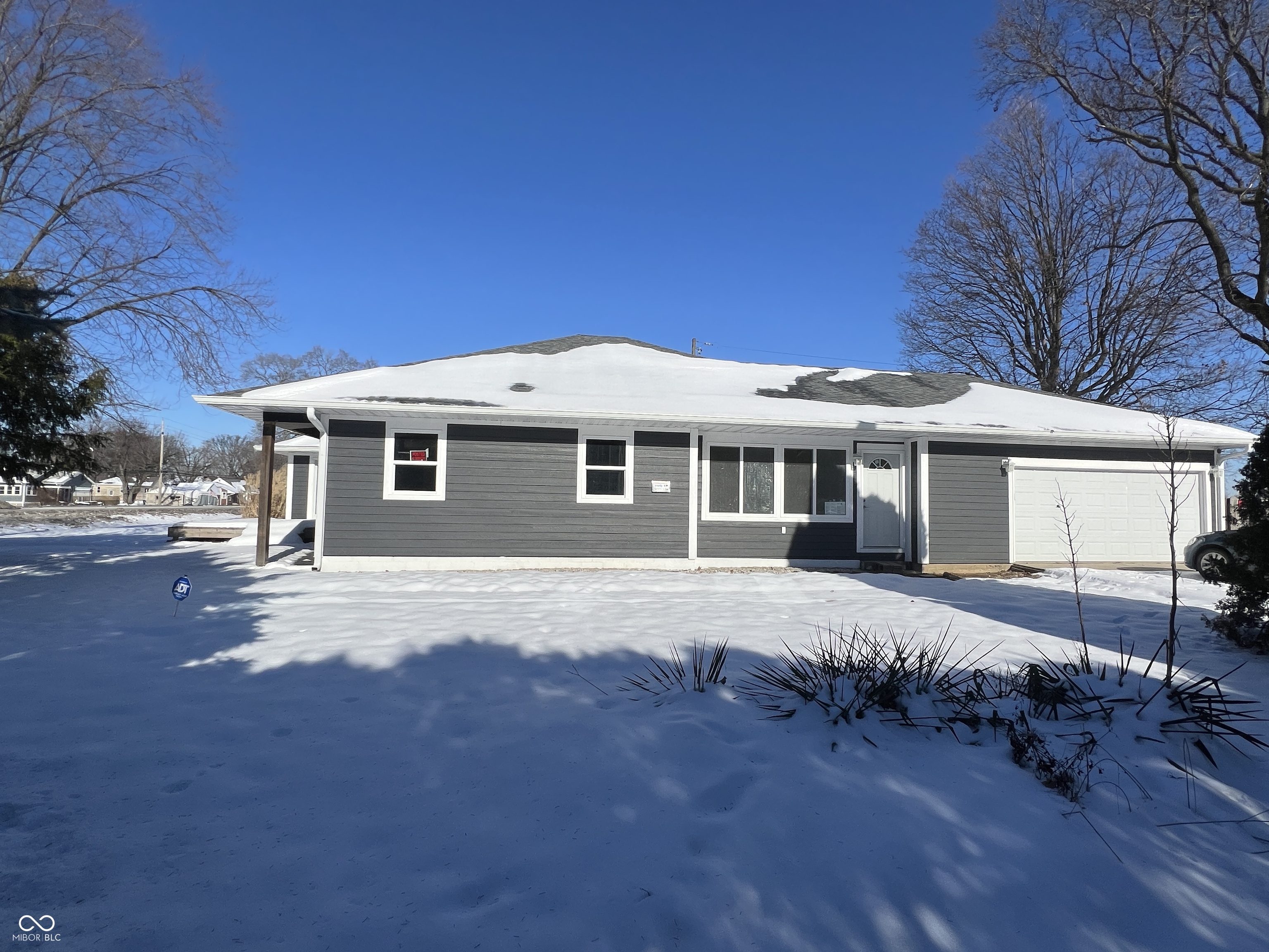 14 E Roberts Road Indianapolis IN 46227