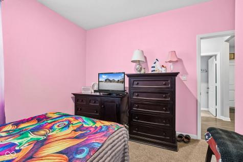 3809 S Woodfield Drive New Palestine IN 46163