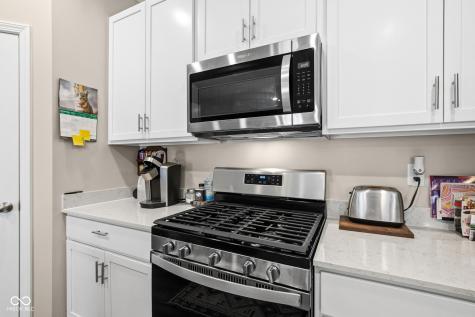 3809 S Woodfield Drive New Palestine IN 46163