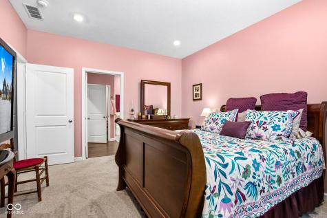 3809 S Woodfield Drive New Palestine IN 46163
