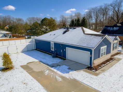 3809 S Woodfield Drive New Palestine IN 46163