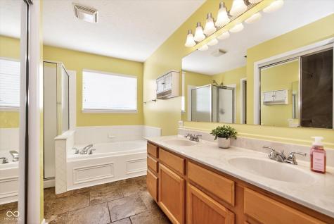 13271 Aquamarine Drive Carmel IN 46033