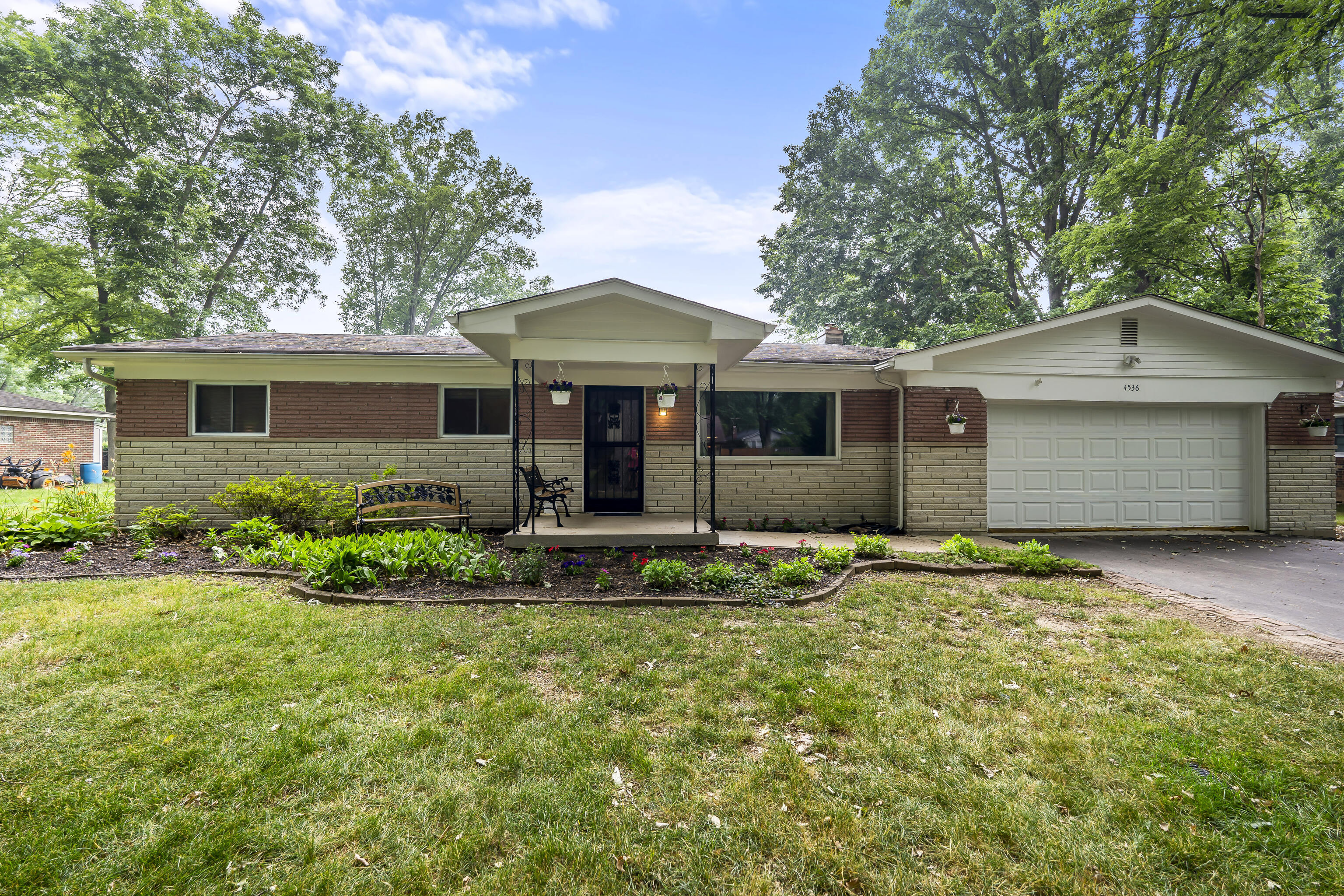 4536 Melbourne Road Indianapolis IN 46228