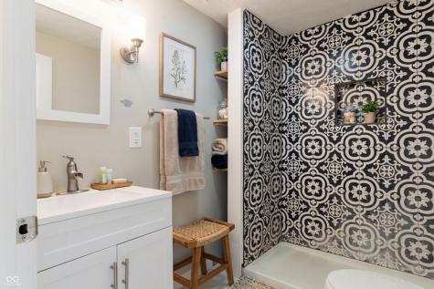 1301 W Roache Street Indianapolis IN 46208