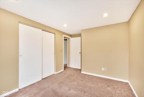 11495 Crestview Drive Fishers IN 46038