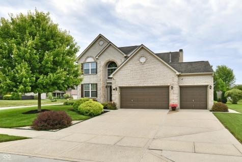 1321 Mayapple Drive Brownsburg IN 46112