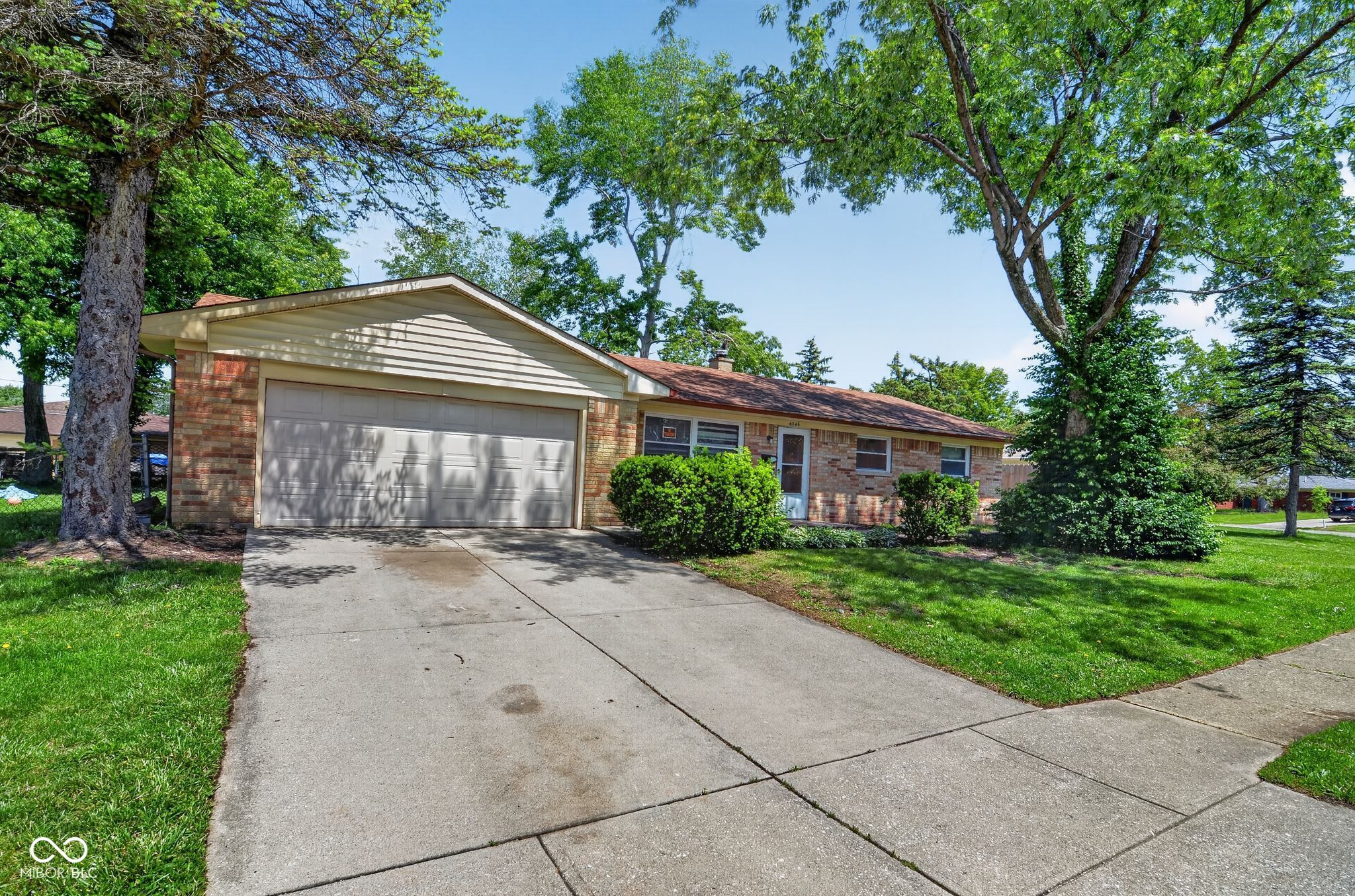 4346 N Irwin Avenue Indianapolis IN 46226