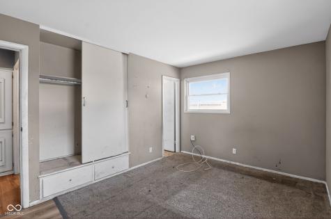 4346 N Irwin Avenue Indianapolis IN 46226